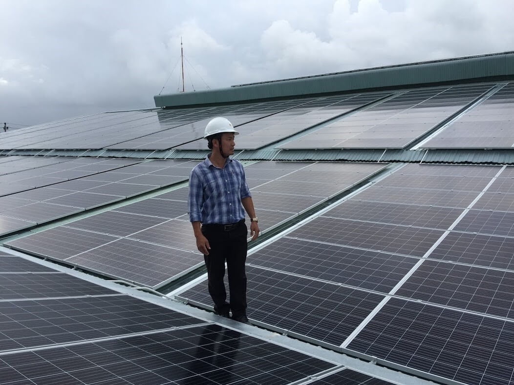 pc phu yen giai toa cong suat dien mat troi mai nha tren luoi dien