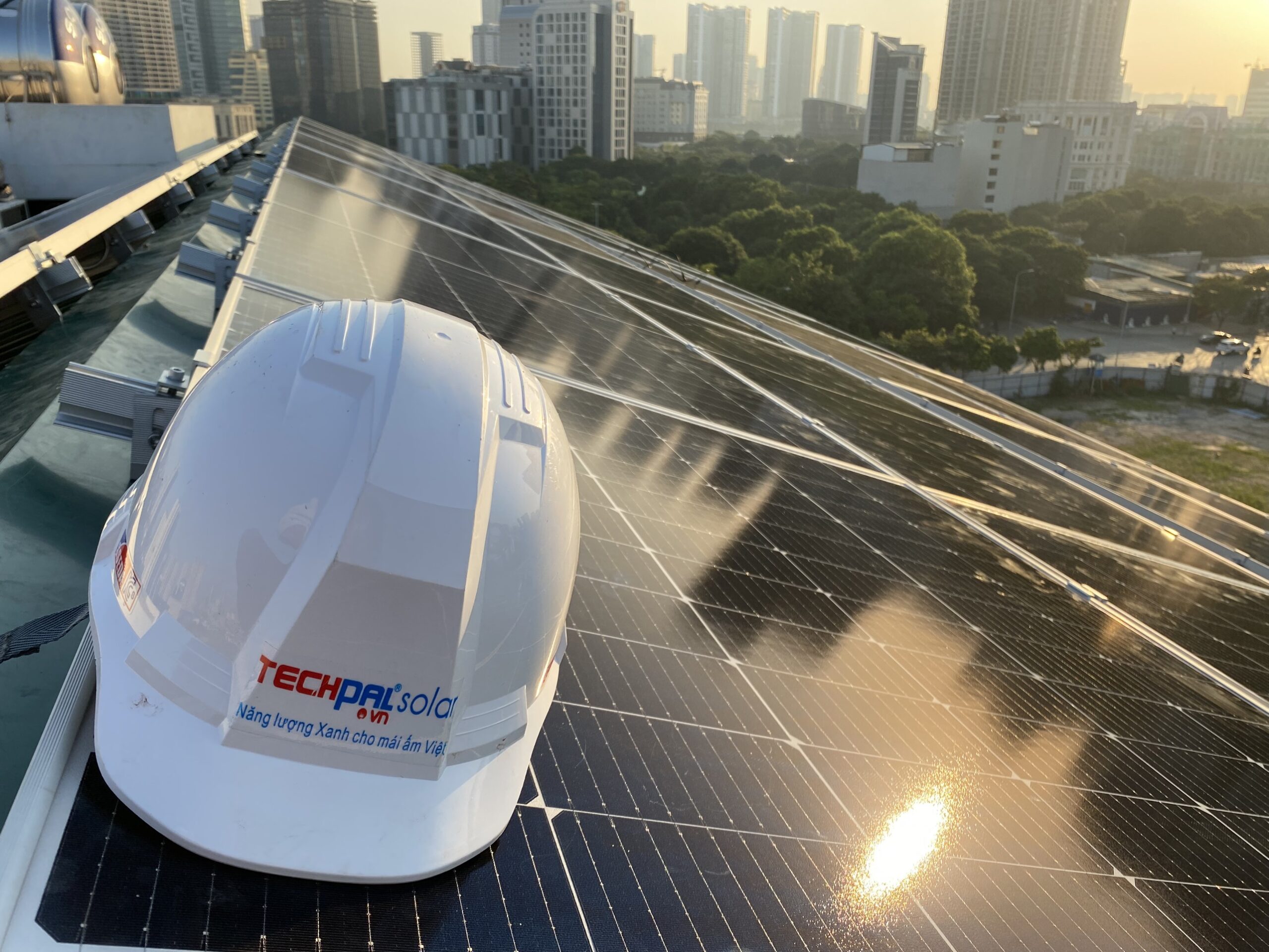 lắp điện mặt trời tại Cầu Giấy 20kW